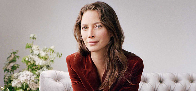 Cole Haan Announces Karlie Kloss And Christy Turlington Burns For Fall 2017 Advertising Campaign