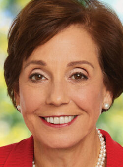 Maria Elena Lagomasino