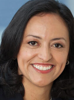 Maria Castañón Moats